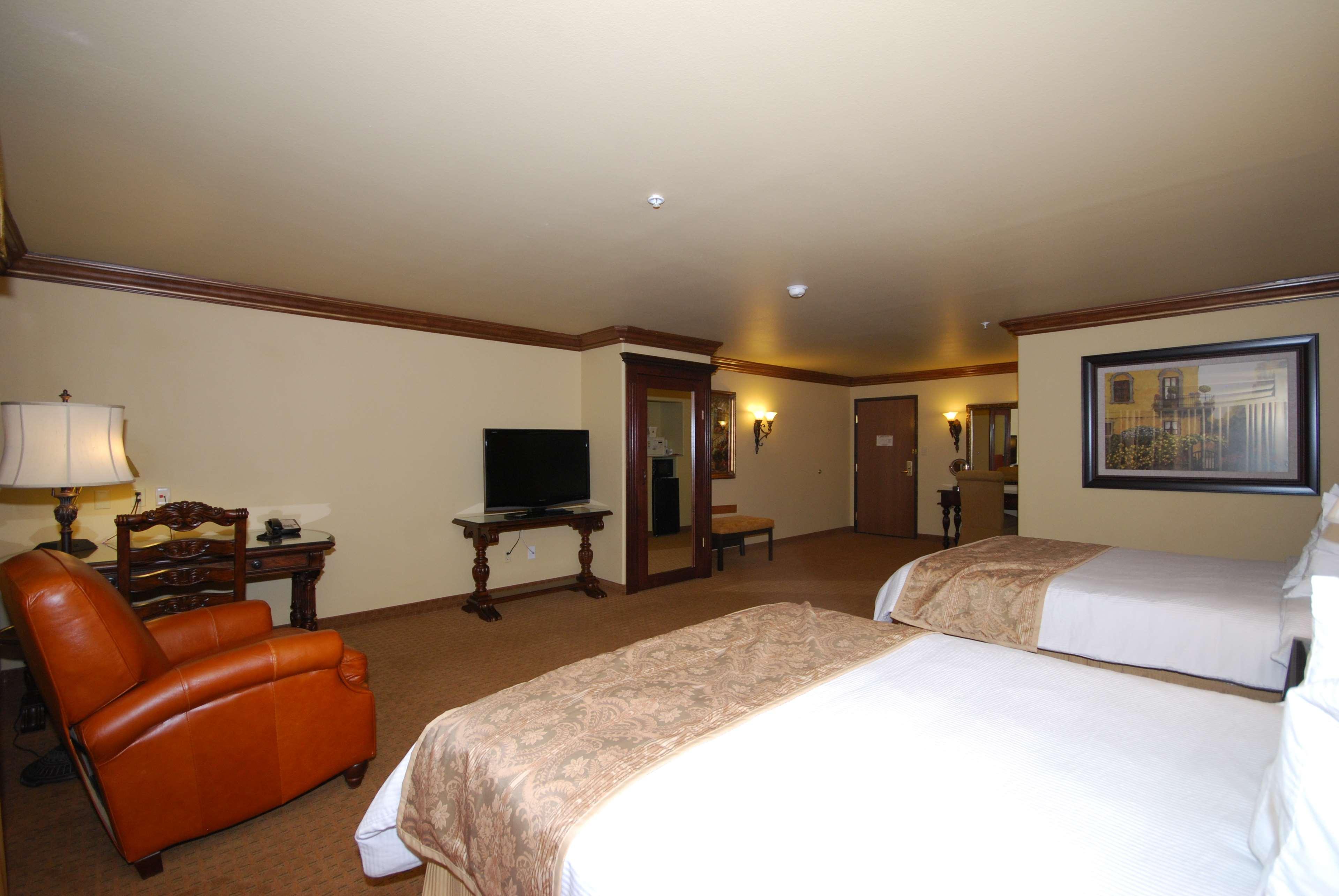 Best Western San Isidro Inn Laredo Habitación foto