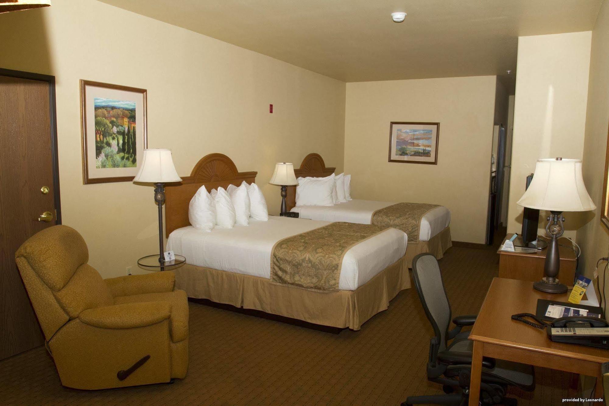 Best Western San Isidro Inn Laredo Exterior foto